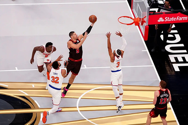 NBA杯-公牛力克尼克斯豪取5连胜 独居东部榜首