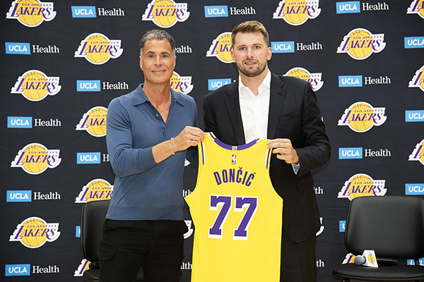 ESPN曝：东契奇坚信湖人管理层能圆其冠军梦